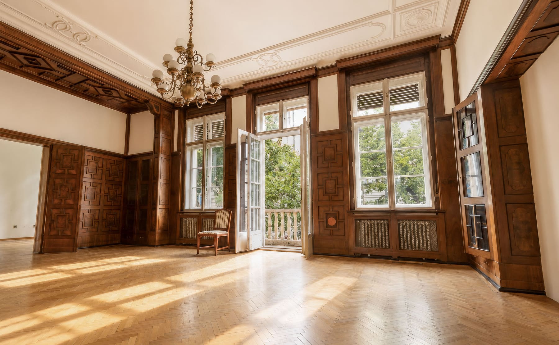 Historické schodisko a reprezentatívne priestory